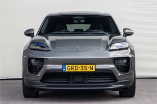 Porsche Macan Porsche Macan 4 100 kWh Panorama, Trekhaak, 22