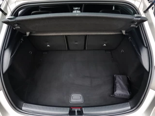 Mercedes-Benz A-Klasse Mercedes-Benz A-Klasse 250 4MATIC Premium Plus (225PK) 1e-Eig, Dealer-Onderh, 12-Mnd-BOVAG, NL-Auto. - afbeelding nr 47
