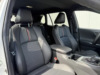 Toyota RAV4 Toyota RAV4 2.5 plug-in GR SPORT HUD JBL 10 Jaar Garantie! - afbeelding nr 33
