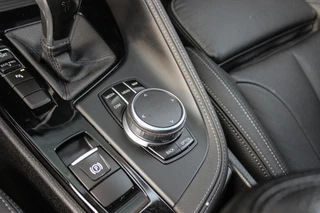 BMW X2 ➡️ BMW X2 sDrive18i F39 High Executive Edition M-sport | M-pakket | Dakraam | 2e eigenaar | Head up | Harman-Kardon | Camera | Leer | LED | Navi | PDC | 19 inch |  Stoelverwarming | Automaat | - afbeelding nr 31