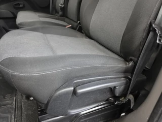 Renault Master Renault Master T35 2.3 dCi 145PK Energy Bakwagen Meubelbak Laadklep Zijdeur Airco Cruise control Navigatie - afbeelding nr 17