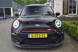 MINI Cooper MINI Cooper John Works 2.0 Automaat (231pk) Pano/Kuipstoelen/JCW Pro/JCW uitlaat/ACC - afbeelding nr 5