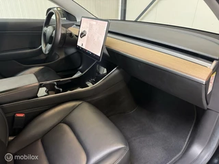 Tesla Model 3 Tesla Model 3 Standard RWD Plus 60 kWh - afbeelding nr 13