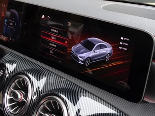Mercedes-Benz CLA Mercedes-Benz CLA 200 automaat / AMG 45 ed. / 2019 / LED - afbeelding nr 25
