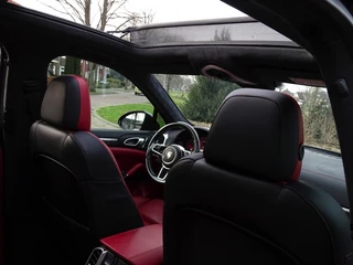 Porsche Cayenne Porsche Cayenne GTS 3.6 V6 440PK / PDK / CARBON / LED - afbeelding nr 44
