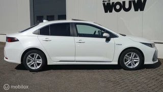 Toyota Corolla Toyota Corolla 1.8 Hybrid Navigatie | Adapt. Cruise Contr | Schuif-kanteldak | PDC V+A - afbeelding nr 5