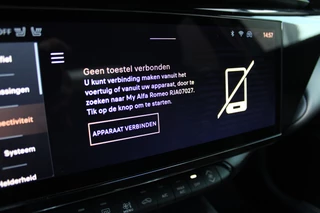 Alfa Romeo Junior Direct beschikbaar | Navigatie | Adaptieve Cruise | Led | Camera | Stoelverwarming - afbeelding nr 38