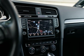 Volkswagen Golf Volkswagen Golf 2.0 TSI R 4Motion Pano Dsg DCC Dynaudio - afbeelding nr 31