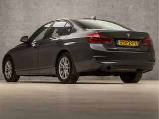 BMW 3 Serie Automaat (NAVIGATIE, DEALER ONDERHOUDEN, CLIMATE, LEDEREN SPORTSTOELEN, PARKEERSENSOREN, CRUISE, NIEUWE APK, NIEUWSTAAT) - afbeelding nr 3