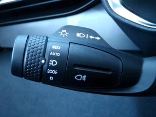 Lynk & Co 01 Lynk & Co 01 1.5, Full LED / Elektr. Schuifdak / Camera 360 + Sensoren / Carplay + Android Auto / 20' LMV - afbeelding nr 9