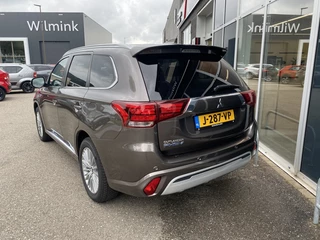 Mitsubishi Outlander Mitsubishi Outlander 2.4 PHEV Intense | Standkachel | All-weatherbanden - afbeelding nr 4