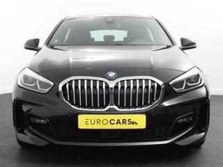 BMW 1 Serie BMW 1-serie 118i M-Sport Climate Control Adeptive cruise control Stoelverwarming LED Parkeersensoren Apple carplay / Andriod auto - afbeelding nr 2