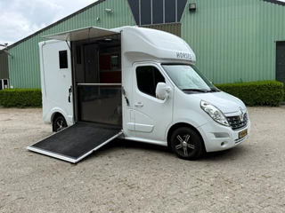 Renault Master Roelofsen Paardenwagen 2-Paards Automaat 170PK