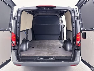 Mercedes-Benz Vito Mercedes-Benz Vito 110 CDI Lang 24 Maanden Certified Garantie Navigatie Achteruitrijcamera Apple Carplay/Android Auto Cruise Control Betimmering - afbeelding nr 16