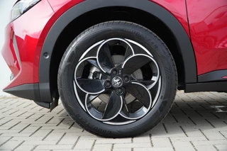 Alfa Romeo Junior Alfa Romeo Junior Elettrica Speciale 54 kWh | Pack Sport | Techno Pack - afbeelding nr 17