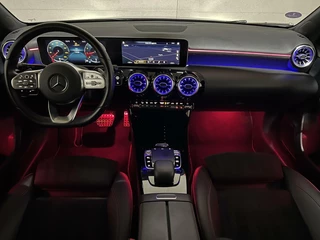 Mercedes-Benz A-Klasse Mercedes A-klasse 180 AMG Matgrijs Sfeerverlichting Carplay - afbeelding nr 29