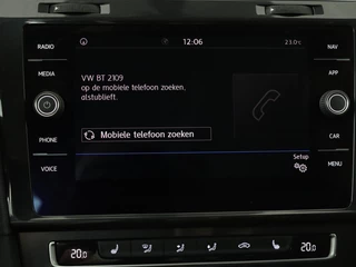 Volkswagen Golf Volkswagen Golf 1.5 TSI Comfortline Business | Stoelverwarming |  Massage | Carplay | Navigatie | Adaptive cruise | Climate control | Parkeerhulp | Bluetooth - afbeelding nr 24