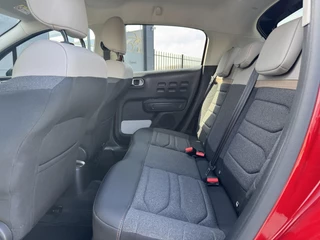 Citroën C3 Citroen C3 1.2 PureTech Shine 1e Eigenaar,Camera,Trekhaak,Navi,Clima,Cruise,Pdc,Lmv,N.A.P,Weinig Km,Apk tot 11-2025 - afbeelding nr 9