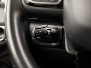 Citroën C3 Citroën C3 1.2 PureTech Sport (APPLE CARPLAY, GROOT NAVI, CAMERA, LANE ASSIST, GETINT GLAS, SPORTSTOELEN, CRUISE, PARKEERSENSOREN, NIEUWSTAAT) - afbeelding nr 21
