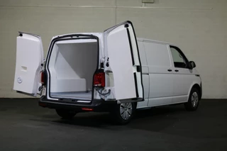 Volkswagen Transporter Volkswagen Transporter 2.0 TDI L2 H1 Koelwagen 0 Graden koeling Airco Sidebars - afbeelding nr 13