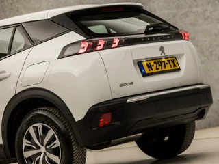 Peugeot 2008 (APPLE CARPLAY, LANE ASSIST, SPORTSTOELEN, PARKEERSENSOREN, CRUISE, DAB+, NIEUWE APK, NIEUWSTAAT) - afbeelding nr 11