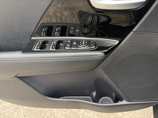 Kia Niro Kia Niro 1.6 GDi Hybrid DynamicLine | NAVIGATIE | CAMERA | APPLE/ANDROID - afbeelding nr 18