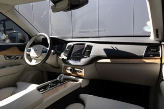 Volvo XC90 Volvo XC90 2.0 T8 Plug-in hybrid AWD Ultra Bright Longrange|Panorama|Trekhaak|H/K Audio - afbeelding nr 10