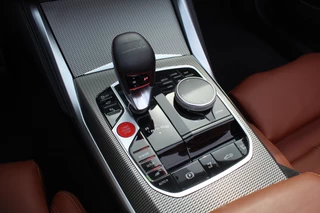 BMW M4 BMW M4 4-serie Cabrio xDrive Competition / Camera / Head-up / Carbon / Nekverwarming / H&K / Keyless / Stuurverwarming / ACC / DAB / Dodehoek / Windscherm - afbeelding nr 28