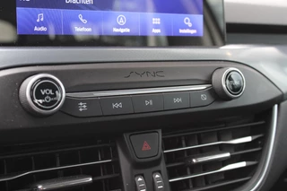 Ford Focus Ford Focus 1.5 EcoBoost Active Business 150pk | Dealeronderhouden! | Automaat | Trekhaak 1500KG | Cruise Control | Navigatie | Airco | Parkeersensoren | - afbeelding nr 29