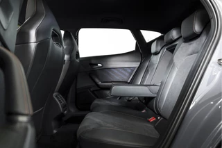 CUPRA Formentor | Dig. Cockpit | Adapt. Cruise | Stoel-+Stuurverw. | Elek. stoel met geheugen | PDC | Camera | NAV + App. Connect | ECC | LM 19