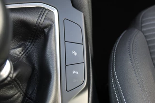 Ford Focus Ford Focus Wagon 1.0-125pk EcoBoost Mild-hybrid Titanium. Mooie, ruime, luxe en comfortabele Ford Focus wagon. Volautm. airco dual, camera, stoel-, stuur- en voorraamverw., easy entry/easy go, cruise control, Isofix, side- en lane assist, parkeersensoren v+a, LM wielen etc. - afbeelding nr 26