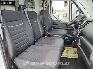 Iveco Daily Iveco Daily 70C21 3.0L Automaat Luchtvering Laadklep Dubbellucht 210PK Airco Cruise Camera Meubelbak Koffer 36m3 Airco Cruise control - afbeelding nr 14