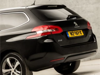 Peugeot 308 Automaat (PANORAMADAK, NAVIGATIE, LED KOPLAMPEN, CLIMATE, SPORTSTOELEN, GETINT GLAS, PARKEERSENSOREN, NIEUWE APK, NIEUWSTAAT) - afbeelding nr 13