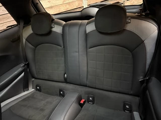 MINI Cooper Mini Mini 2.0 John Cooper Works Essential Anniversary Edi HUD LED Navi Pano - afbeelding nr 8