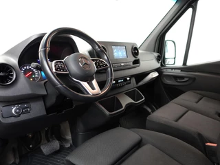 Mercedes-Benz Sprinter Mercedes-Benz Sprinter L2H2 Automaat Airco Navi Camera Trekhaak Cruisecontrol 3Zits Carplay - afbeelding nr 2