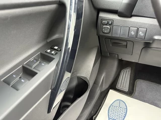 Toyota Auris Toyota Auris 1.8 Hybrid Executive - NAVI/LED/PANO/CAMERA/NAP - afbeelding nr 23