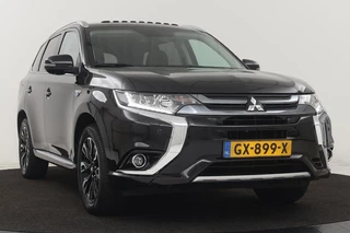 Mitsubishi Outlander Mitsubishi Outlander 2.0 PHEV Instyle+ | Schuifdak | Leder |  Stoel & stuurverwarming | Trekhaak | 360 camera | Adaptive cruise | Xenon | Climate control | Keyless - afbeelding nr 36