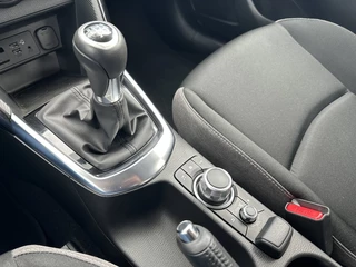 Mazda 2 Mazda 2 1.5 Center Line, airco, applecarplay, cruise - afbeelding nr 11