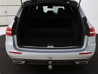 Mercedes-Benz E-Klasse Mercedes-Benz E-klasse 300de Avantgarde | Schuifdak | Stoelverwarming |  Carplay | Sfeerverlichting | Trekhaak | 360 camera | Navigatie | Full LED - afbeelding nr 10