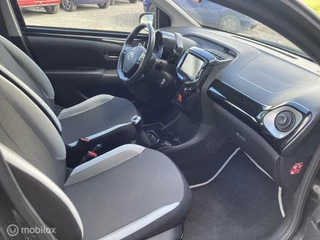 Toyota Aygo Toyota Aygo 1.0 VVT-i x-clusiv  |Clima|Camera| Carplay - afbeelding nr 10