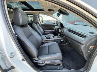 Honda HR-V Honda HR-V 1.5 i-VTEC EXECUTIVE AUTOMAAT Open dak | Keyless | Trekhaak - afbeelding nr 17
