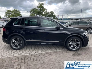 Volkswagen Tiguan Volkswagen Tiguan 1.5 TSI ACT Highline 2x R-Line NL-AUTO TREKH PANO - afbeelding nr 4