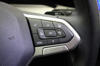 Volkswagen Golf Volkswagen Golf 2.0 TDI Life Business Automaat - Carplay, Digitaal Cockpit - afbeelding nr 13