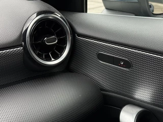 Mercedes-Benz A-Klasse Mercedes-Benz A-klasse 180 Aut. Luxury M-BUX | LED | Navi | Camera | Carplay | - afbeelding nr 24
