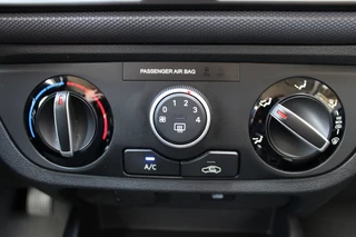 Hyundai i10 Hyundai i10 1.0 Comfort + Lichtmetalen velgen - afbeelding nr 22