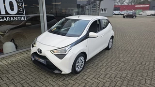 Toyota Aygo - 459918124-0