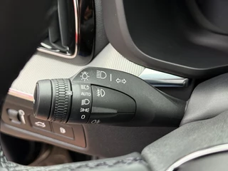 Volvo XC60 Volvo XC60 2.0 T6 R DESIGN RECHARGE Long Range Panodak ACC 21 Inch - afbeelding nr 39