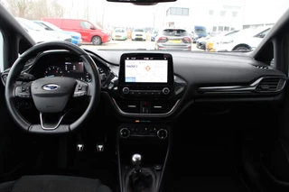Ford Fiesta Ford Fiesta 1.0 EcoBoost ST-Line | 18 inch | Privacy Glass |  Scherm met Carplay/Android Auto | Parkeersensoren - afbeelding nr 10