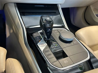 BMW 3 Serie BMW 3 Serie 320i Sport Line 1e eigenaar Leder Navi LED Sportstoel e.Trekhaak - afbeelding nr 10
