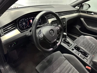 Volkswagen Passat Volkswagen Passat Variant 1.4 TSI ACT Highline Business R - afbeelding nr 7